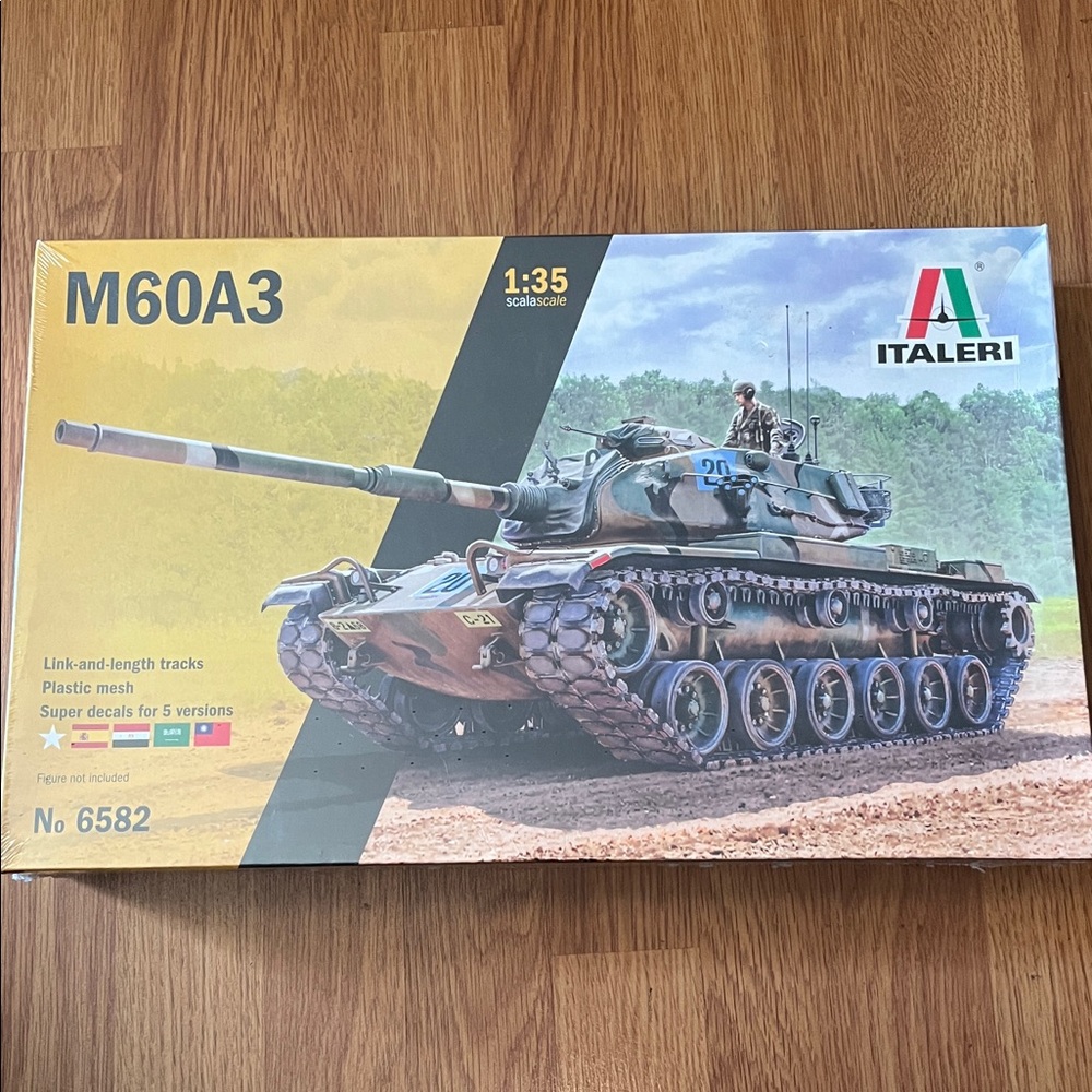 Italeri 1:35 scale plastic model kit M60A3 Main Battle Tank New sealed #6582